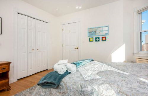 Steps to Downtown Rooftop Deck Flexible Temp Stay - Foto 14