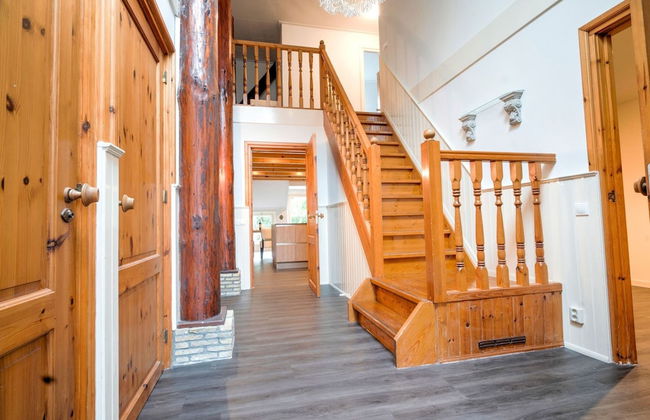 Spacious Farmhouse With Sauna, Hottub - Foto 40