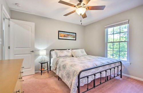 Dock and Jet Ski Slip Lakeside Sunrise Beach Home! - Foto 19