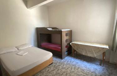 Apartamento Inteiro Central 2 Quartos e Kitnet Inteira 01 quarto - Foto 14