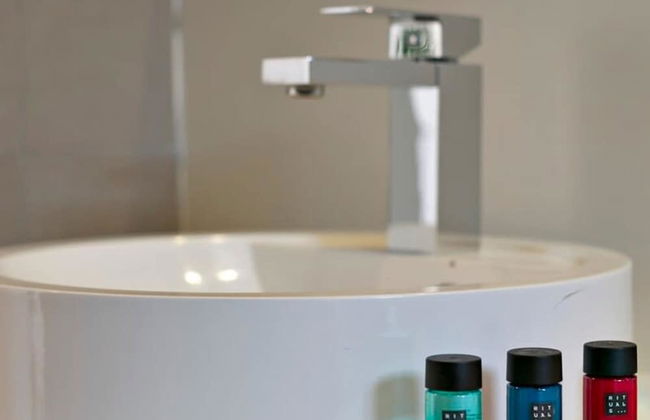 Sunny and Stylish Studio at the Zeedijk of Knokke - Foto 14