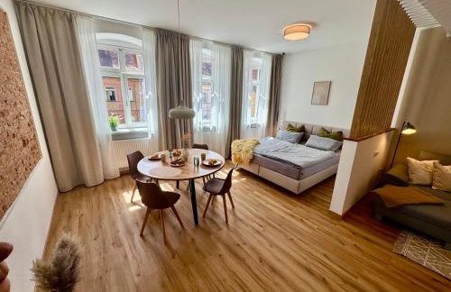 Pretti Apartments - Neu, Stilvoll, Zentral, Komfortabel, Geräumig & Ruhig - Photo 3