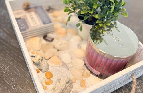 Ocean View with a beachfront pool at Ocean Trillium Condo ~ 304 - Foto 12