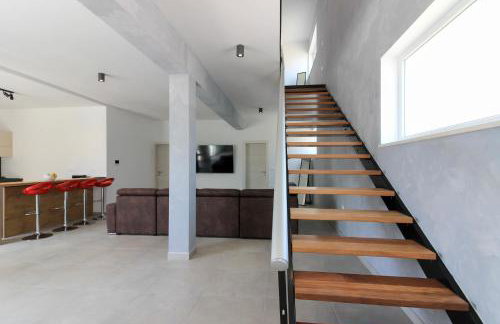New modern villa Gogo with private pool near the beach and town of Pula by WiiBuk - Foto 17