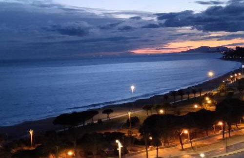 Apartamento con terraza, vistas playa y montaña - Foto 56