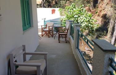 Κυράννα - Photo 15