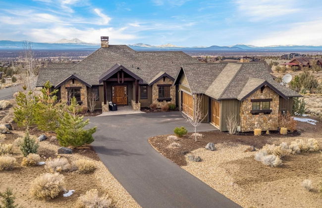 Heritage by Avantstay Luxe Oregon Retreat + Deck - Foto 1