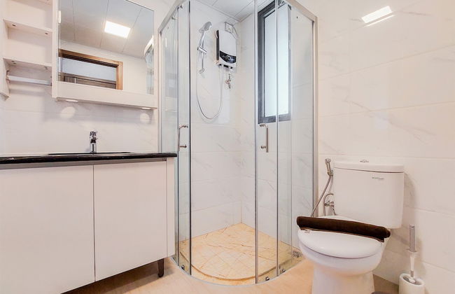 Comfort And Spacious 3Br At Sky House Bsd Apartment - Foto 18