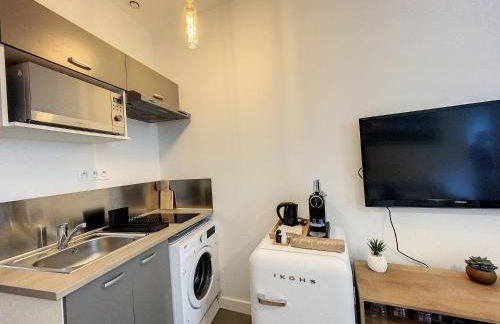 ღ Le Cosy Brienne • T2 au Centre-Ville ღ Métro - Foto 15