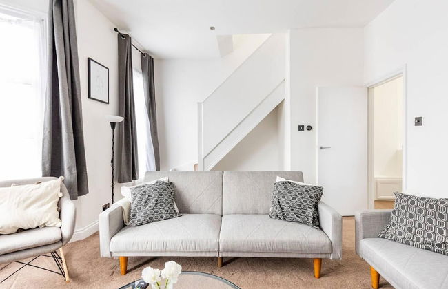 Charming 3-bed Apartment in London - Foto 31