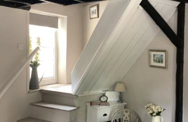 1A River Cottage, Baslow - Photo 8