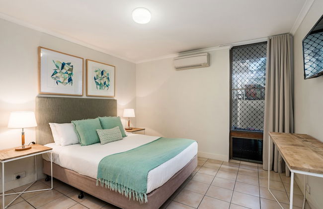 Bayview Beachfront Apartments, in town right on the beach - Foto 6