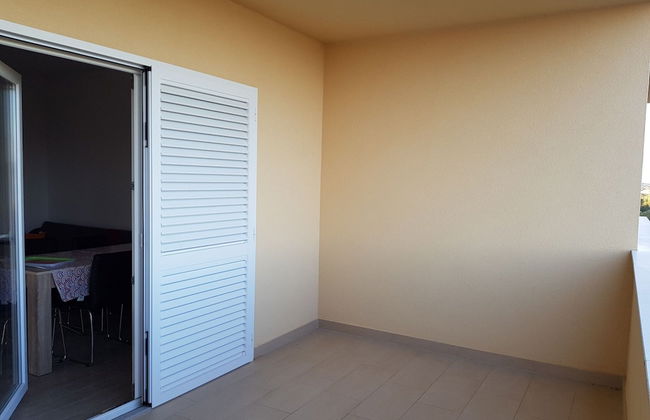 Contemporary Apartment in Neviđane near Sea - Foto 10