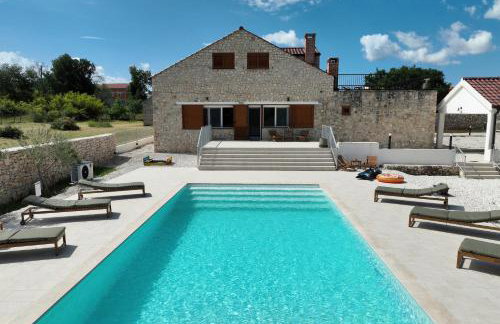 Villa Demare with Heated Pool, Free EVC Station - Foto 3