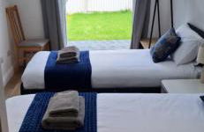 NEW 3 bedrooms Flat in Ashford near Heathrow - Foto 25