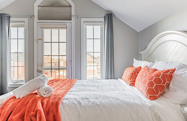 Luxury Villa - Mississauga Square One - Photo 3