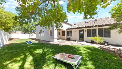 Ultimate Vacation: A Luxurious Oasis with a Pool! - Foto 3, Garden