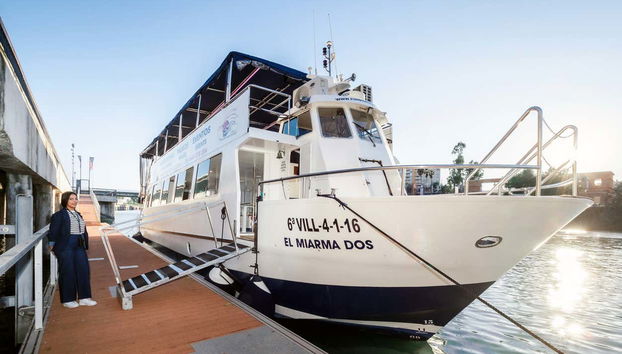 Paseo en barco por Sevilla con comida - Foto 3
