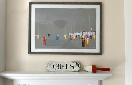 Gulls, charming seaside cottage, centrally located - Photo 13