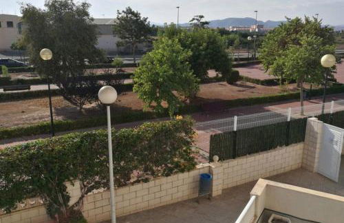 APARTAMENTOFAMILIAR, PLAYA, WIFI, PISCINA - Photo 33