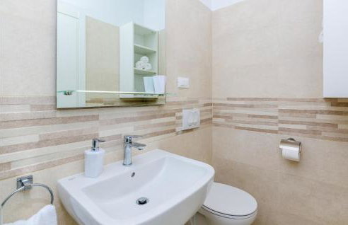 Amazing Home In Gruda With Wifi - Foto 51