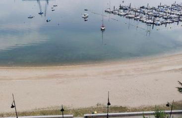 Graña Beach Ferrol - Foto 16