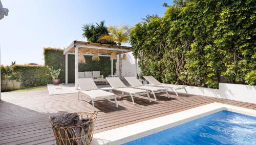 Villa Madrugada, beachside villa in Costabella - Photo 5, sunbed