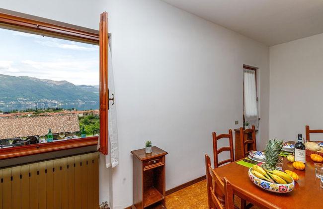 Oasi di Castelveccana Apt Pool and View - Photo 15