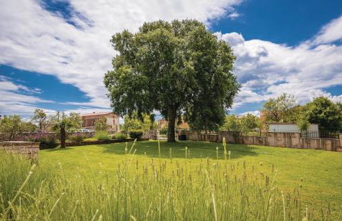 Beautiful Apartment In Hrboki With Wifi - Photo 23