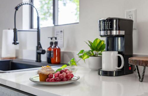 The Mountain Magnolia - Photo 18