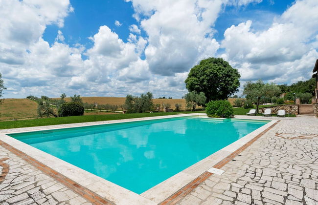 Luxury, Modern Apartment With Pool and Stunning Views - Foto 32