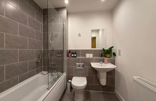 Issara Apartments 35 - Great Location & Private Parking - Foto 21