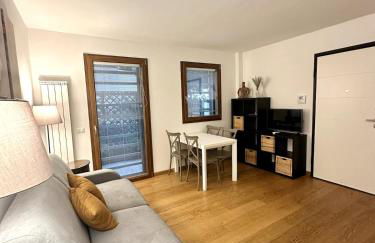 Close to the historic center with free parking - Foto 1