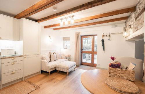 Ollerenshaw Cottage - Photo 21