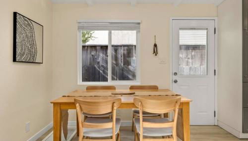 Charming Zen Venice Beach 3BR Home w/Patio & W/D - Foto 3