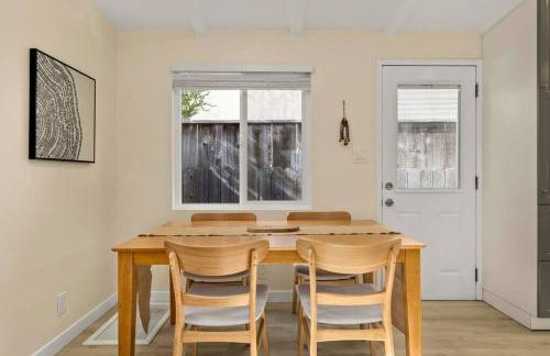 Charming Zen Venice Beach 3BR Home w/Patio & W/D - Foto 3