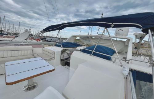Yacht à quai, suite et cabines, 2 à 8 pers, Sète - Foto 16