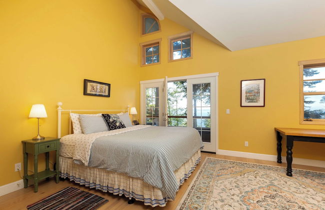 Westside Waterfront View Home - Avantstay Hot tub - Foto 22