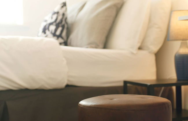 Modern 4 Bed Townhouse with Parking - Foto 10