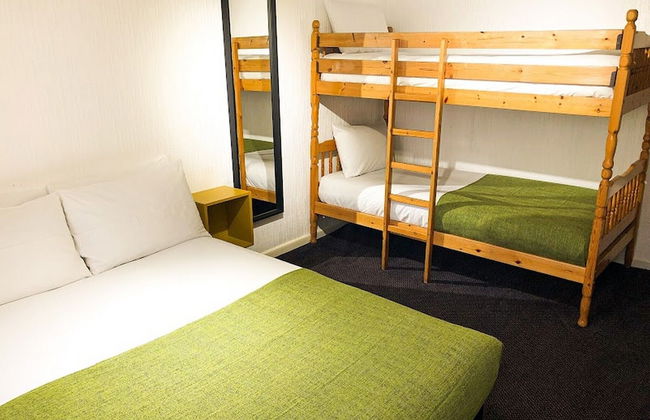 The Bawdens Holiday Apartments - Foto 4