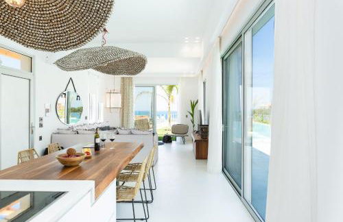 La Casa di Mare, Luxury Beach Front Villa with Private Pool, Whirlpools & Sauna, By ThinkVilla - Foto 25