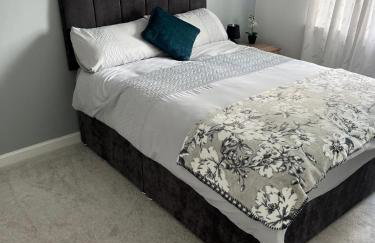 3 bedroom Home in chesterfield with front and back gardens - Foto 14