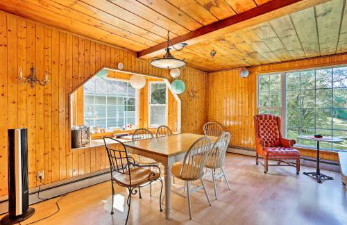 Wawayanda House on 62 Acres - Multiple Fireplaces! - Foto 7