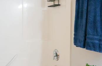 Cozy family home 2 blocks to river - Photo 16