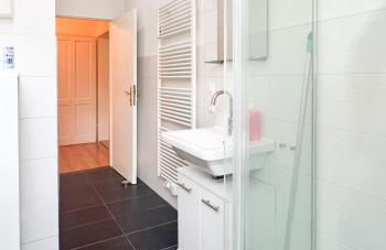 Bezaubernde Wohnung in zentraler Lage - Foto 9