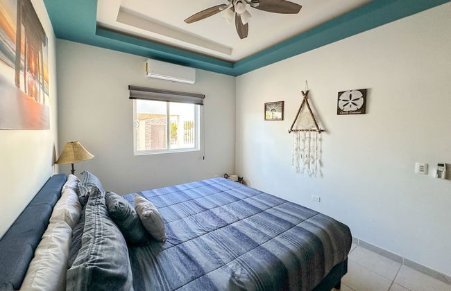 Modern 3BR Family Escape - Foto 25