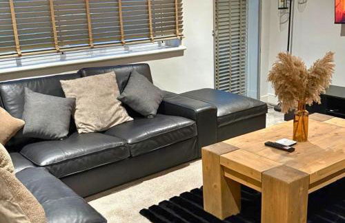 2 bed 2 bath luxe apartment in Hampton in Arden - Foto 3