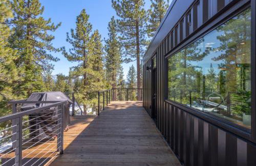 Modern Eco Retreat with Hot Tub and Views - Foto 38