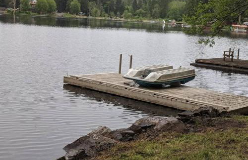 Guppies Lakehouse-Prvt. Lake Acc, Close to Rainier - Foto 19