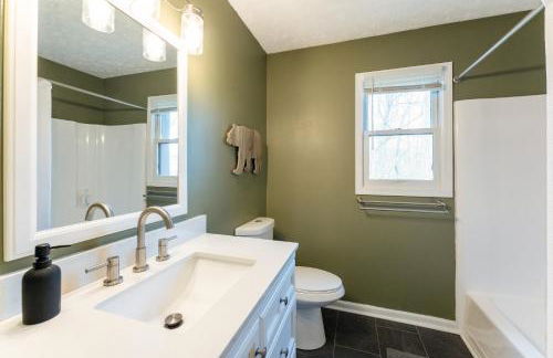 Leaf-Peeping at Oak Ledge! Trails,Tastings,Peace - Foto 53